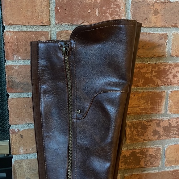 G by Guess Haydin Tall Brown Boots - Picture 3 of 8